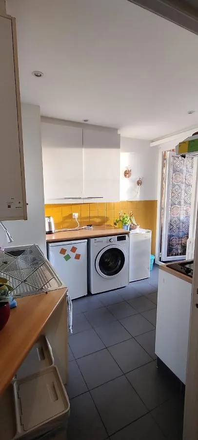 Private Apartment In 安特卫普